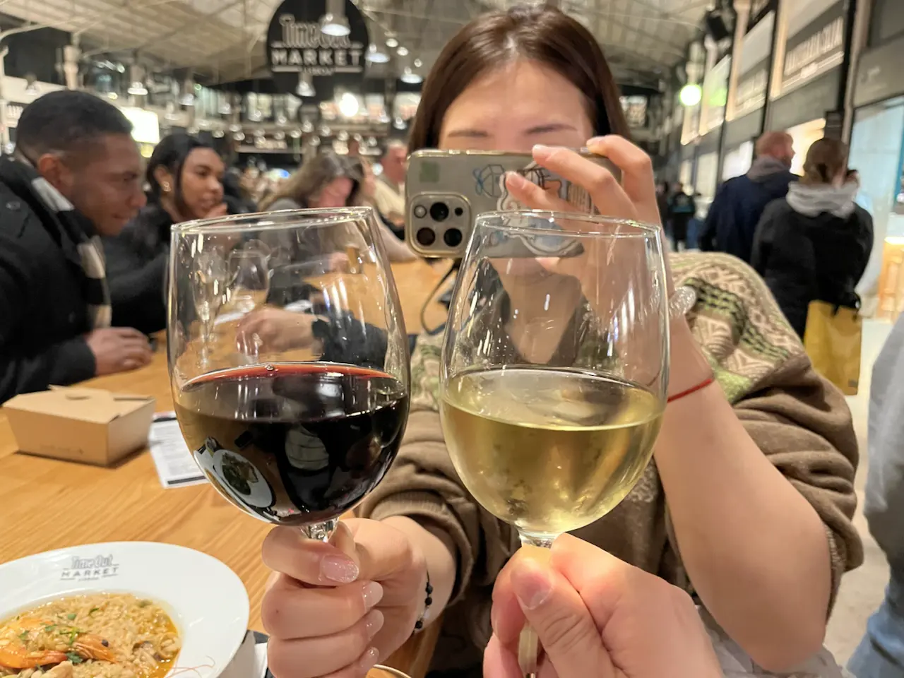 49 Avenida 24 de Julho, Lisbon