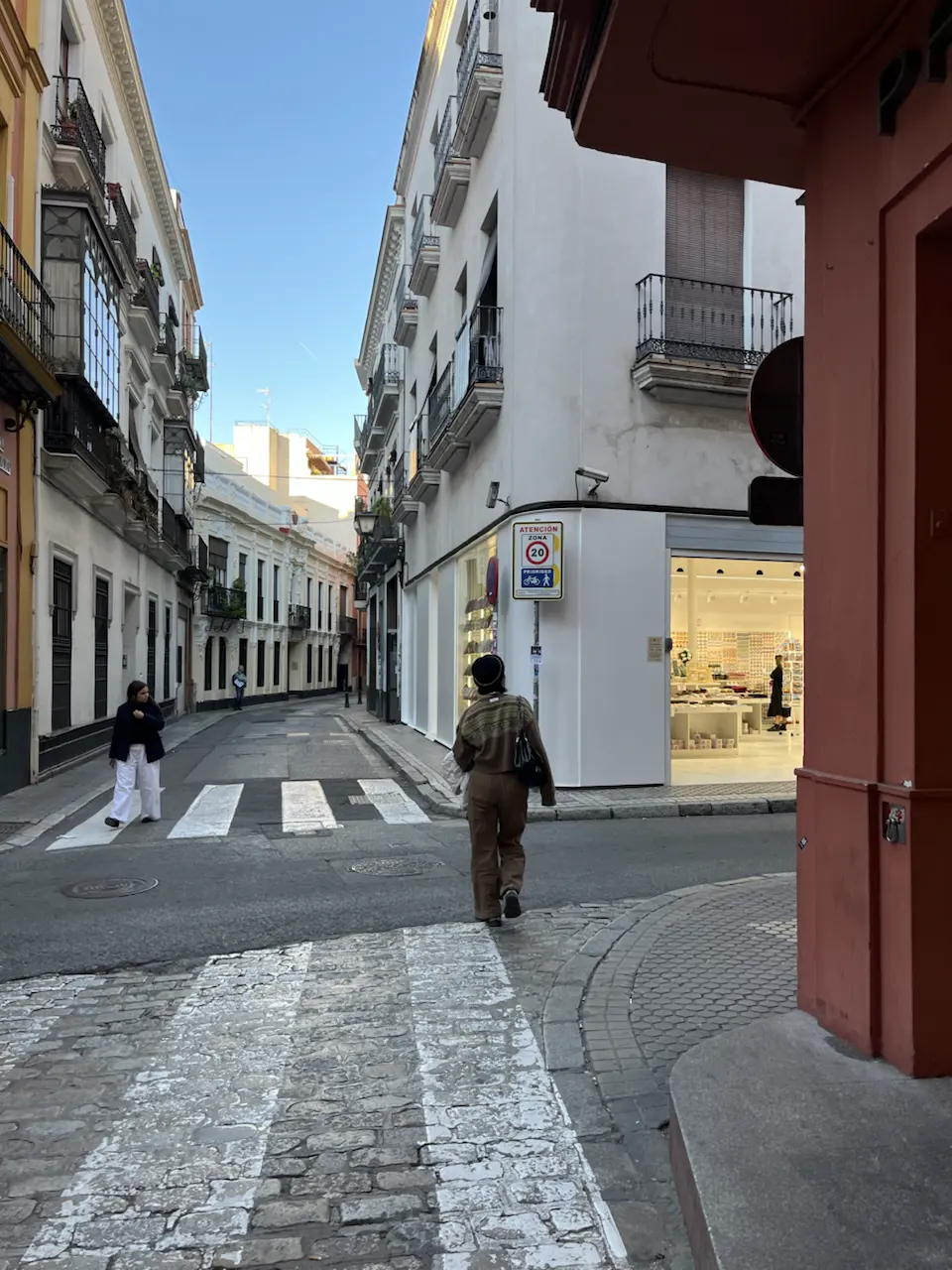 13 Calle de Rioja, Seville