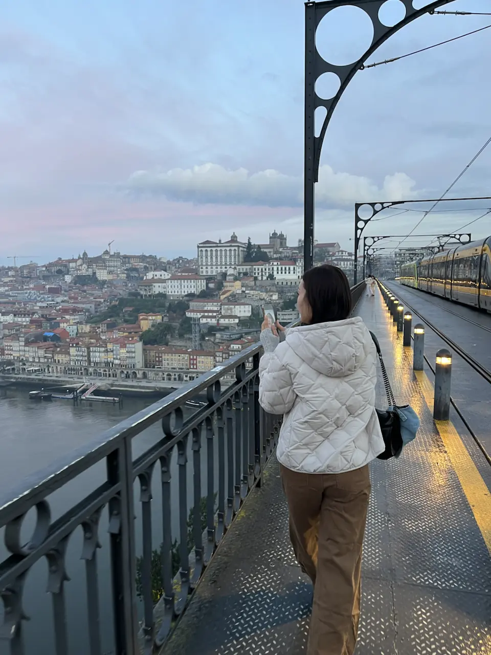 1 Rua do Casino da Ponte, União das freguesias de Santa Marinha e São Pedro da Afurada, Porto, Vila Nova de Gaia
