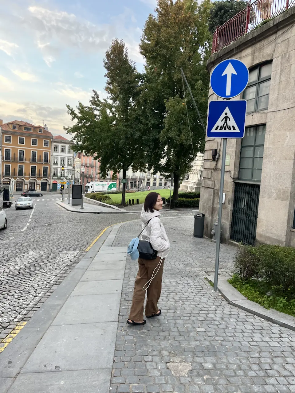 13 Rua de Mouzinho da Silveira, União das freguesias de Cedofeita, Santo Ildefonso, Sé, Miragaia, São Nicolau e Vitória, Porto