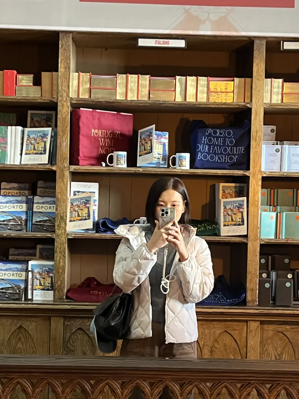 144 Rua das Carmelitas