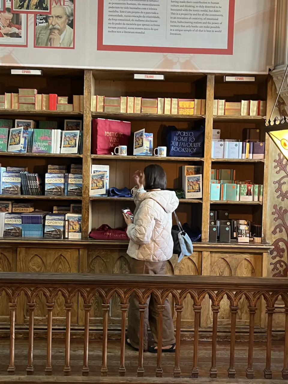 144 Rua das Carmelitas