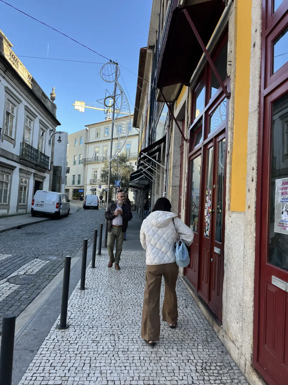 144 Rua das Carmelitas