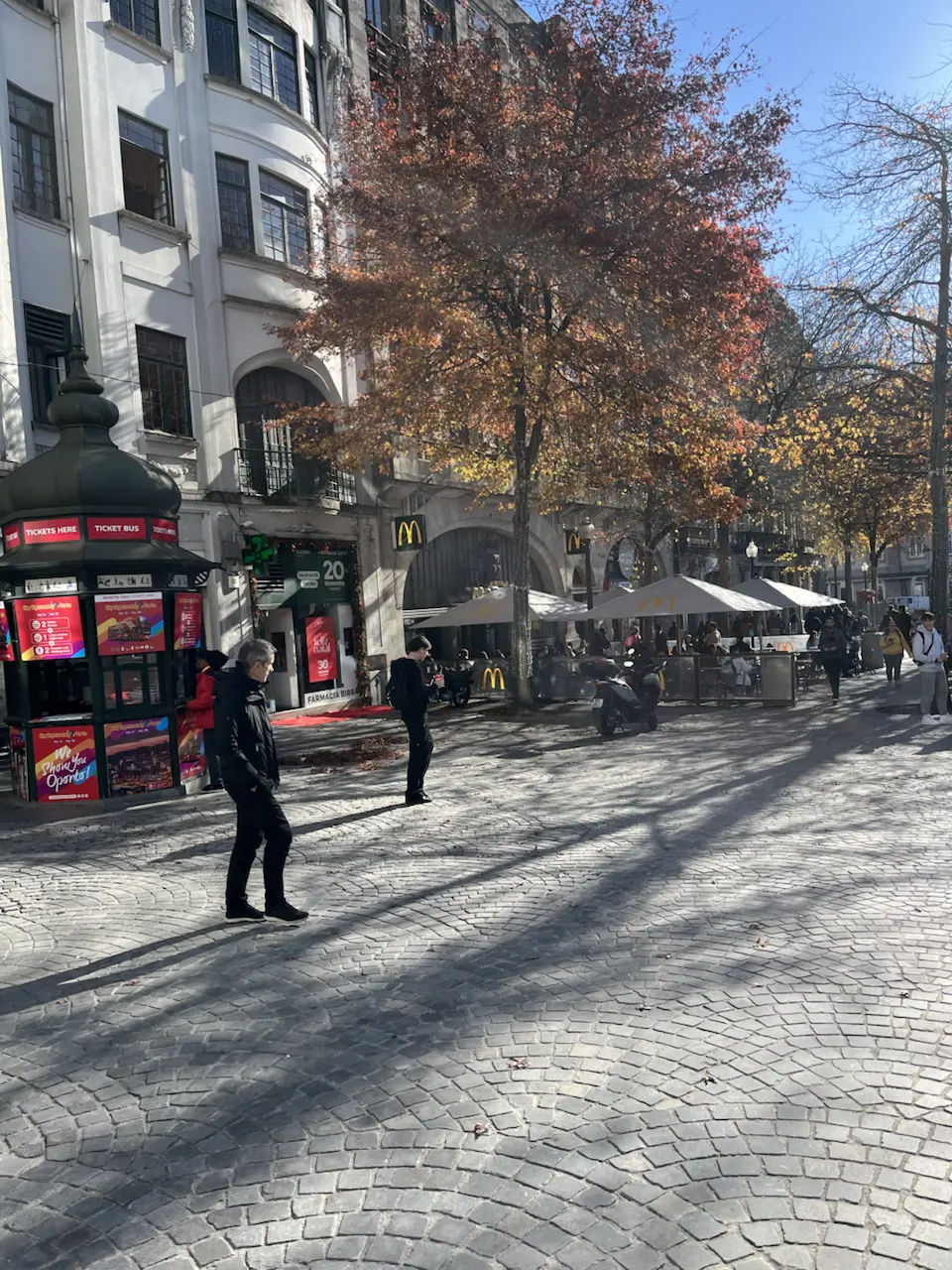 63 Rua de Passos Manuel