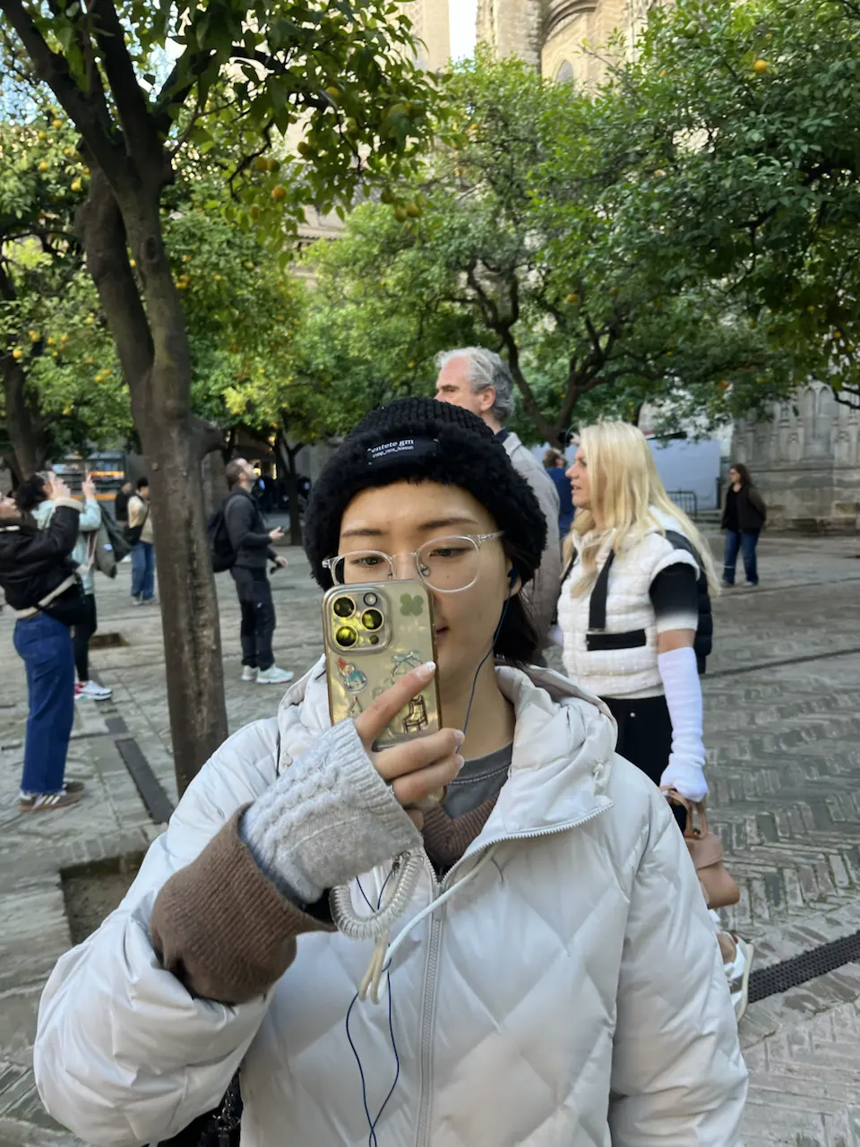 6 Plaza de la Virgen de los Reyes