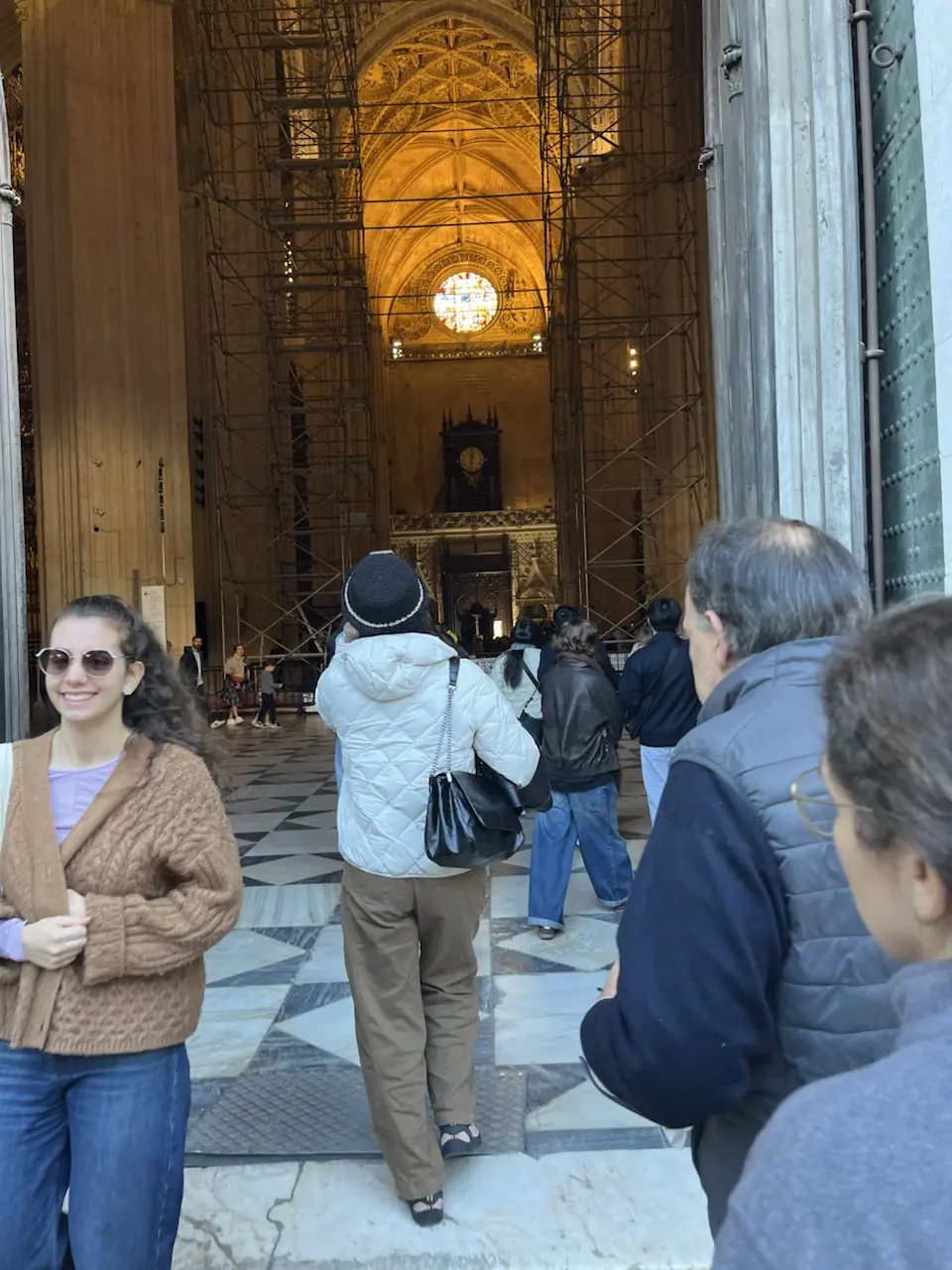 6 Plaza de la Virgen de los Reyes