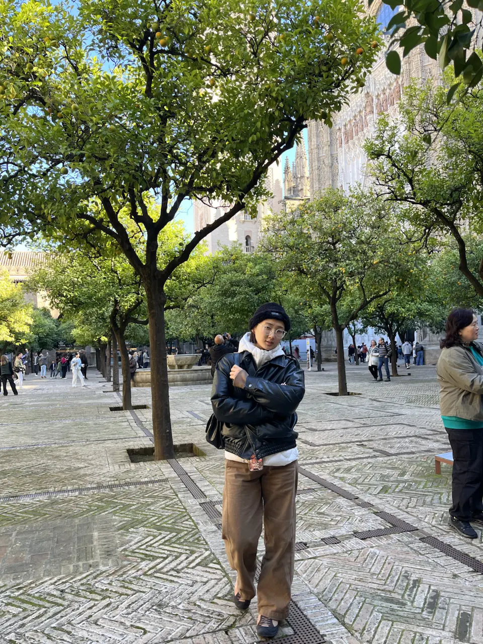 6 Plaza de la Virgen de los Reyes