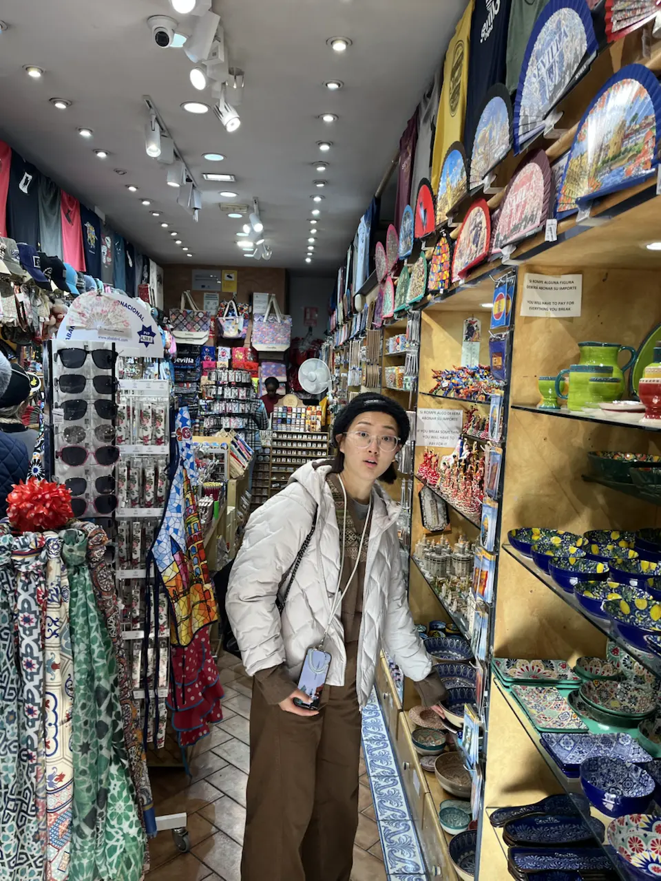 6 Plaza de la Virgen de los Reyes