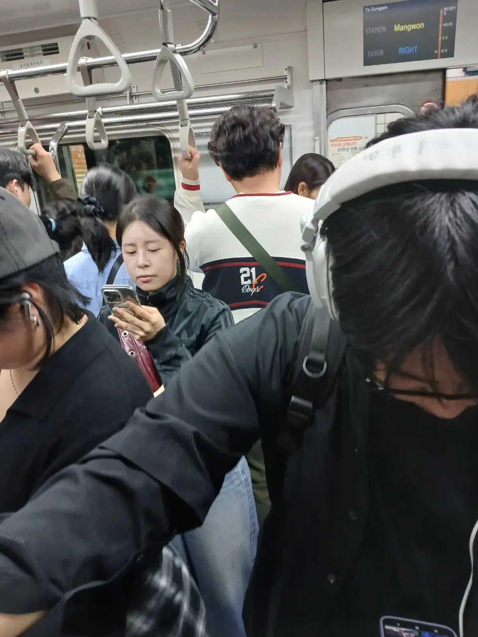 377-3 망원제1동, Seoul