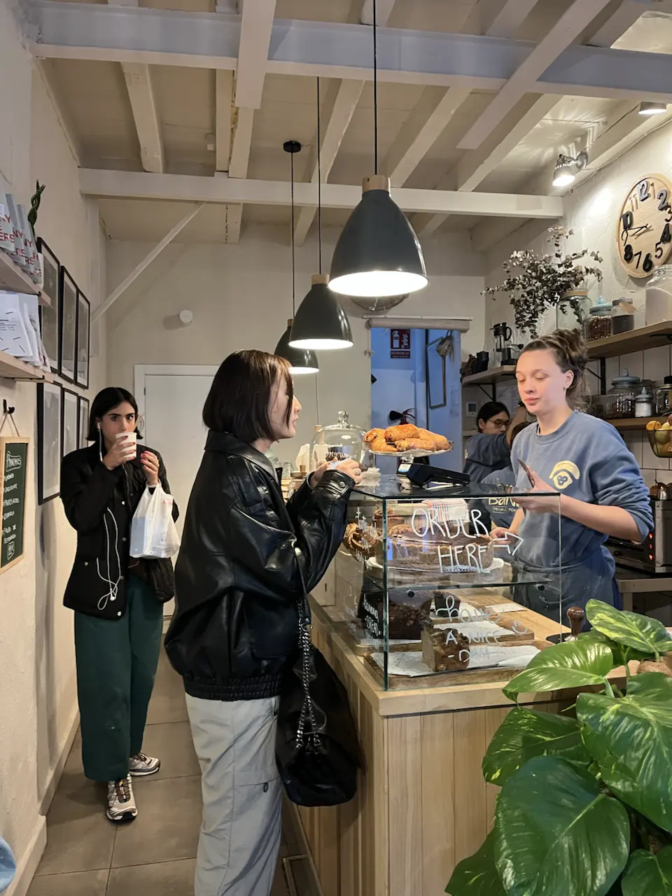 Seville–Granada S’more Sandi d Tour ❤️