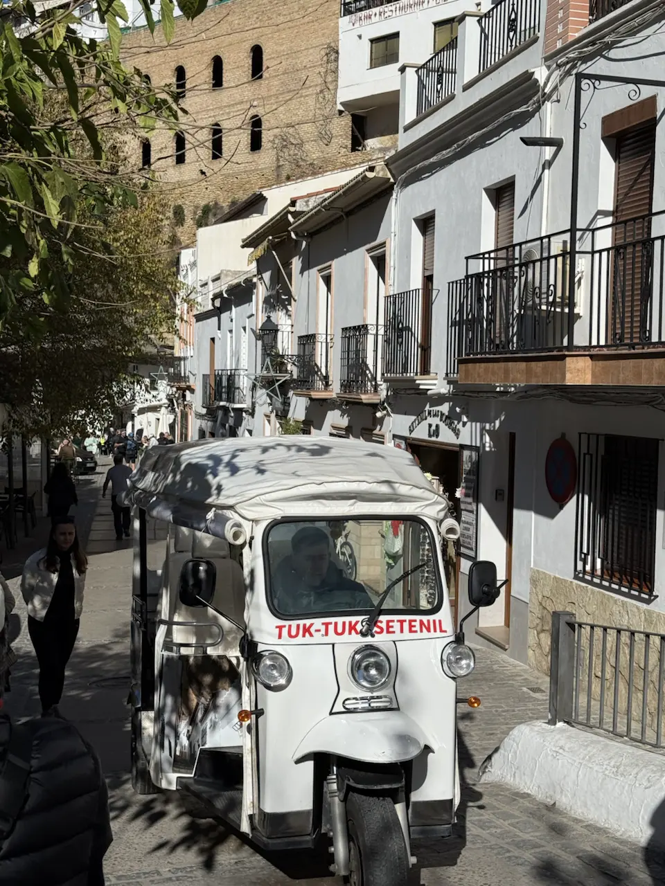 27 Calle Cuevas de la Sombra